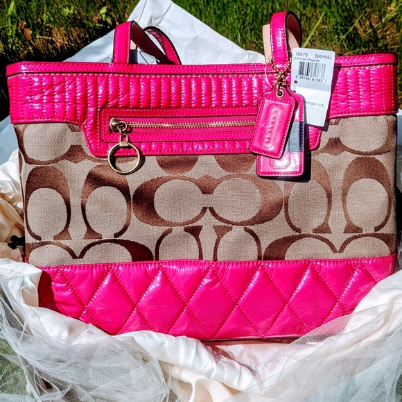 Pink Coach Purse - Picture 1 of 12